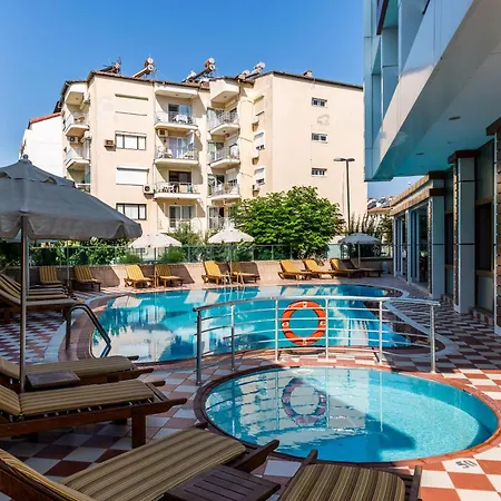 Ketenci Center Hotel