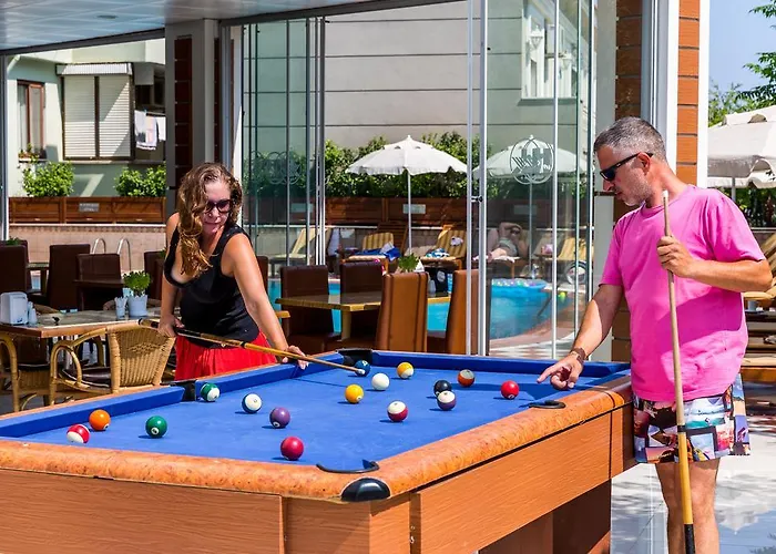 Ketenci Center Hotel 4*